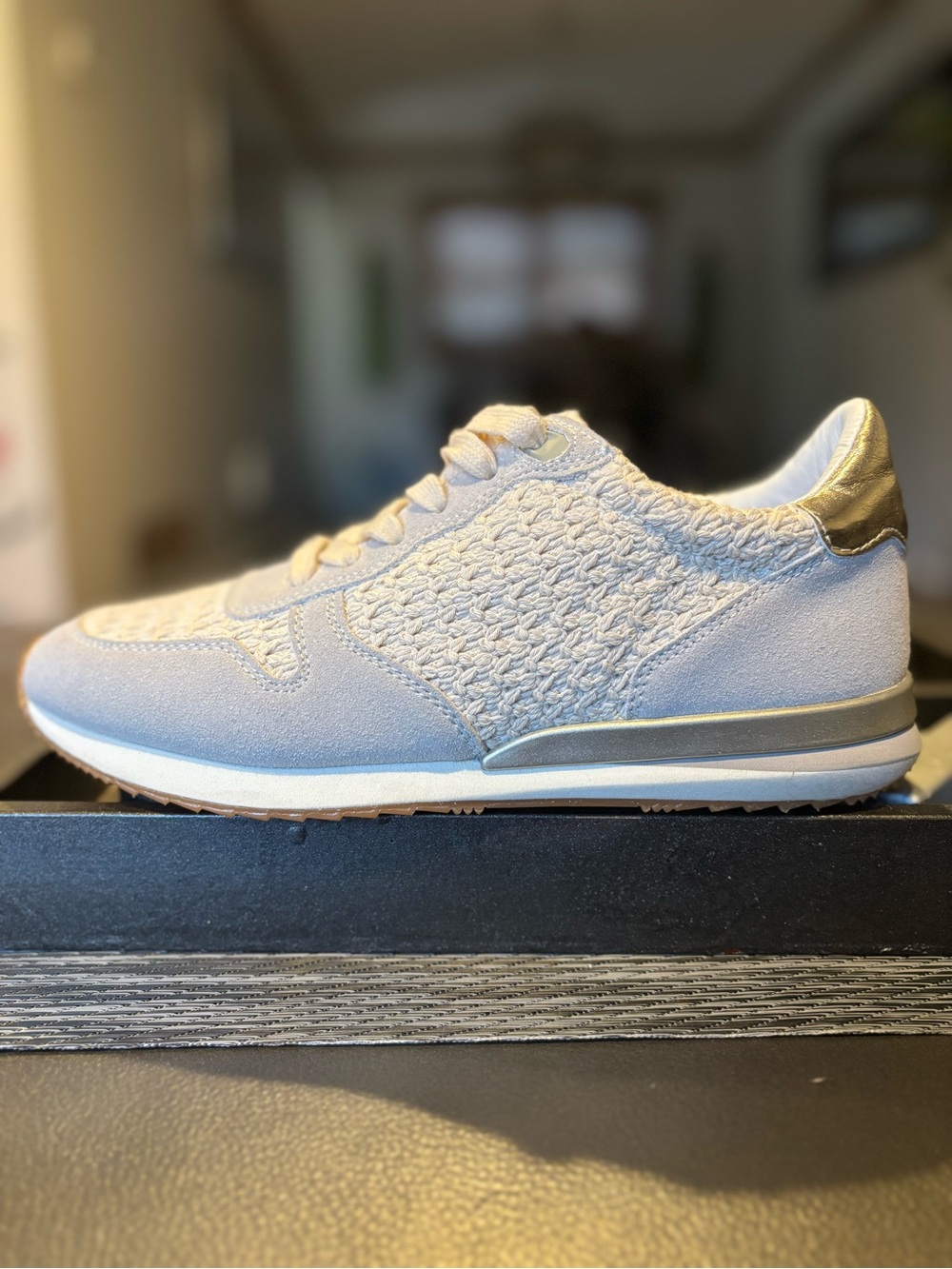 Aqua Women's Beige and Cream Sneakers